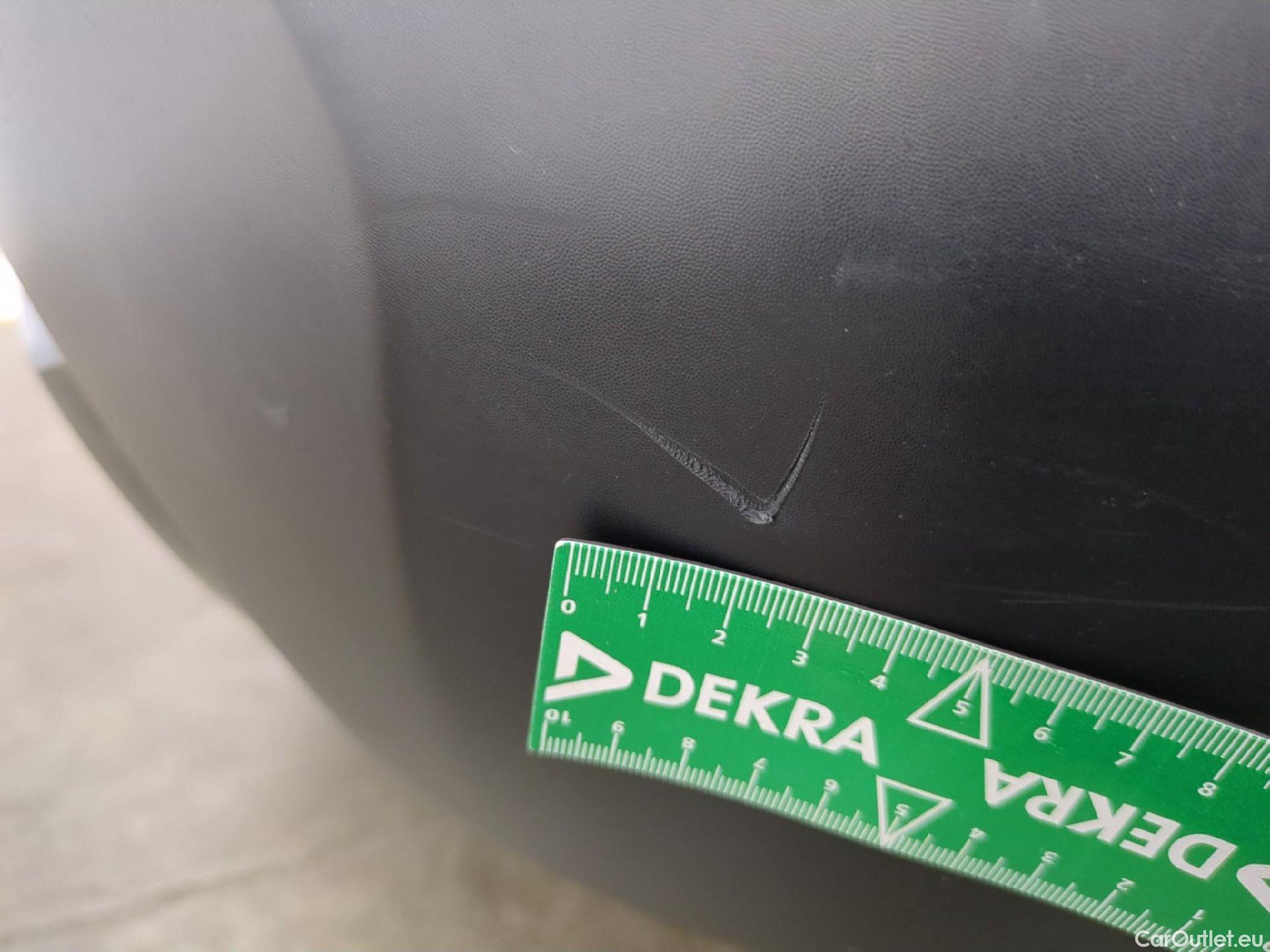  Citroen  C4  Berline Feel Pack 1.5 BlueHDI 130CV BVA8 E6d #80