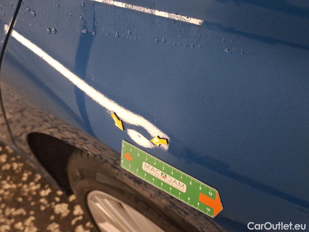  Audi  A3  Berline 35 TDI Design Luxe 2.0 TDI 150CV BVA7 E6d #6