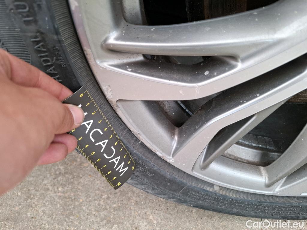  Bmw  X1 Série  xDrive 25 e Lounge 1.5 220CV BVA6 E6d #16