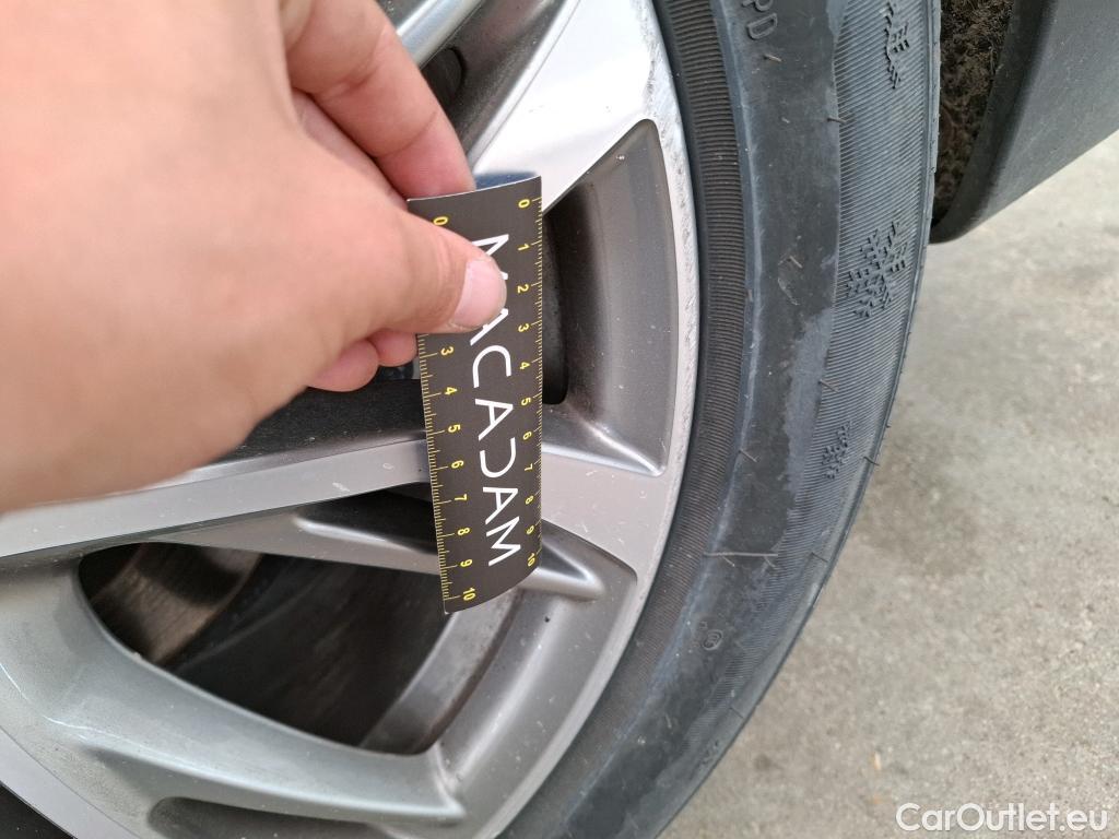  Bmw  X1 Série  xDrive 25 e Lounge 1.5 220CV BVA6 E6d #15