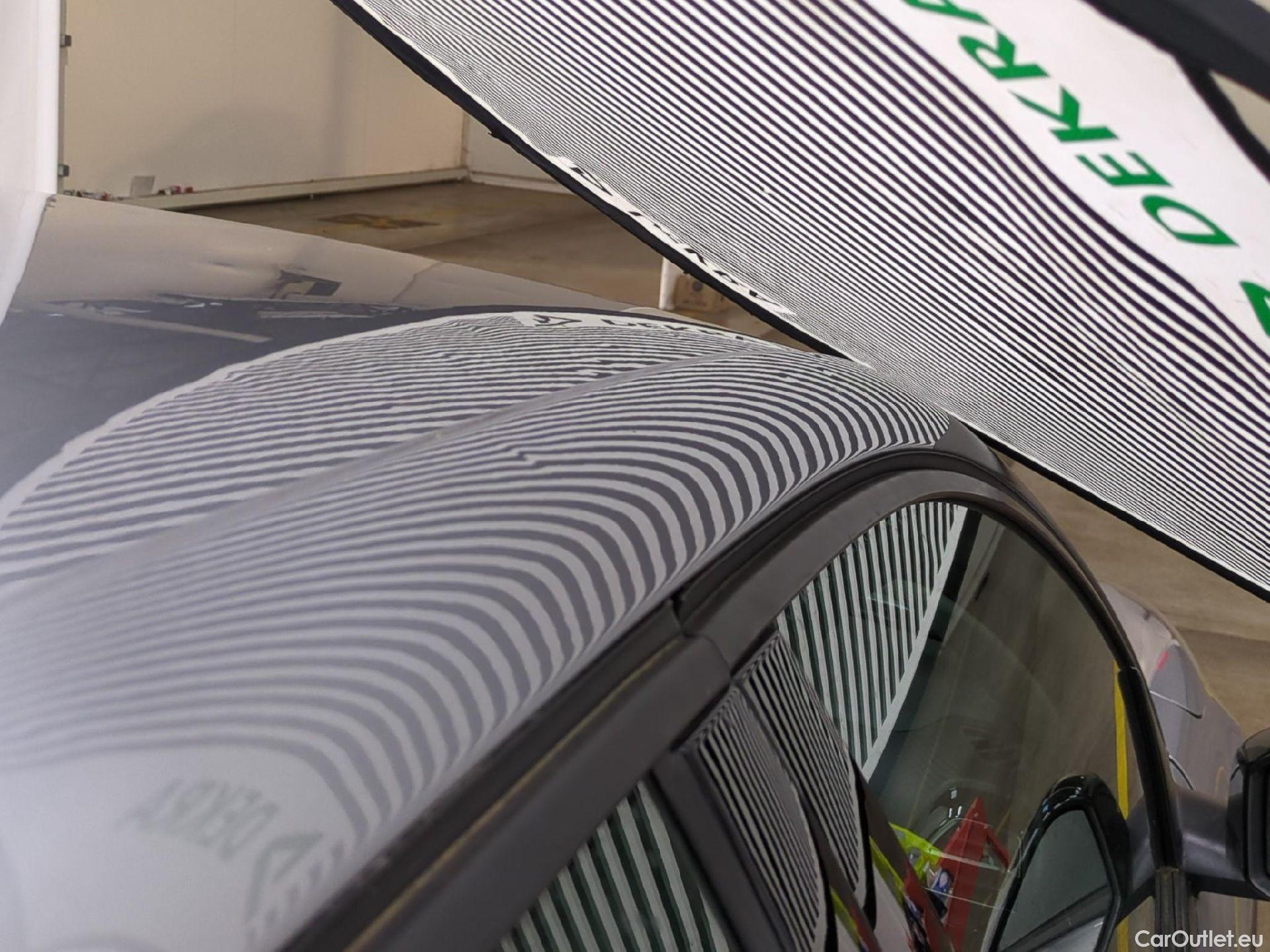  Citroen  C4  Berline Feel Pack 1.5 BlueHDI 130CV BVA8 E6d #22