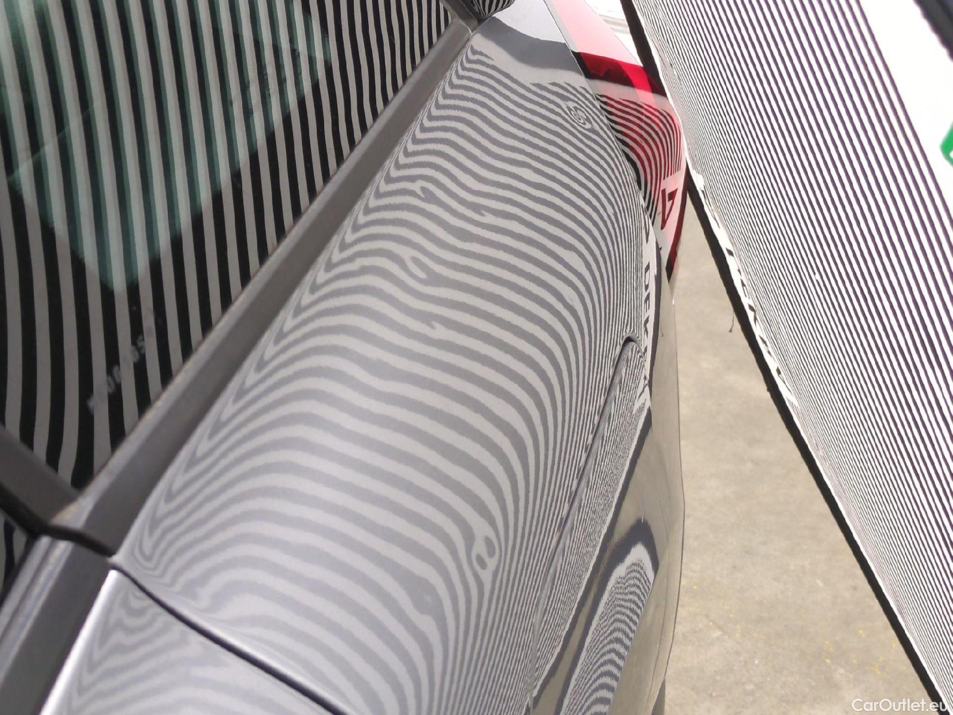  Citroen  C4  Berline Feel Pack 1.5 BlueHDI 130CV BVA8 E6d #75