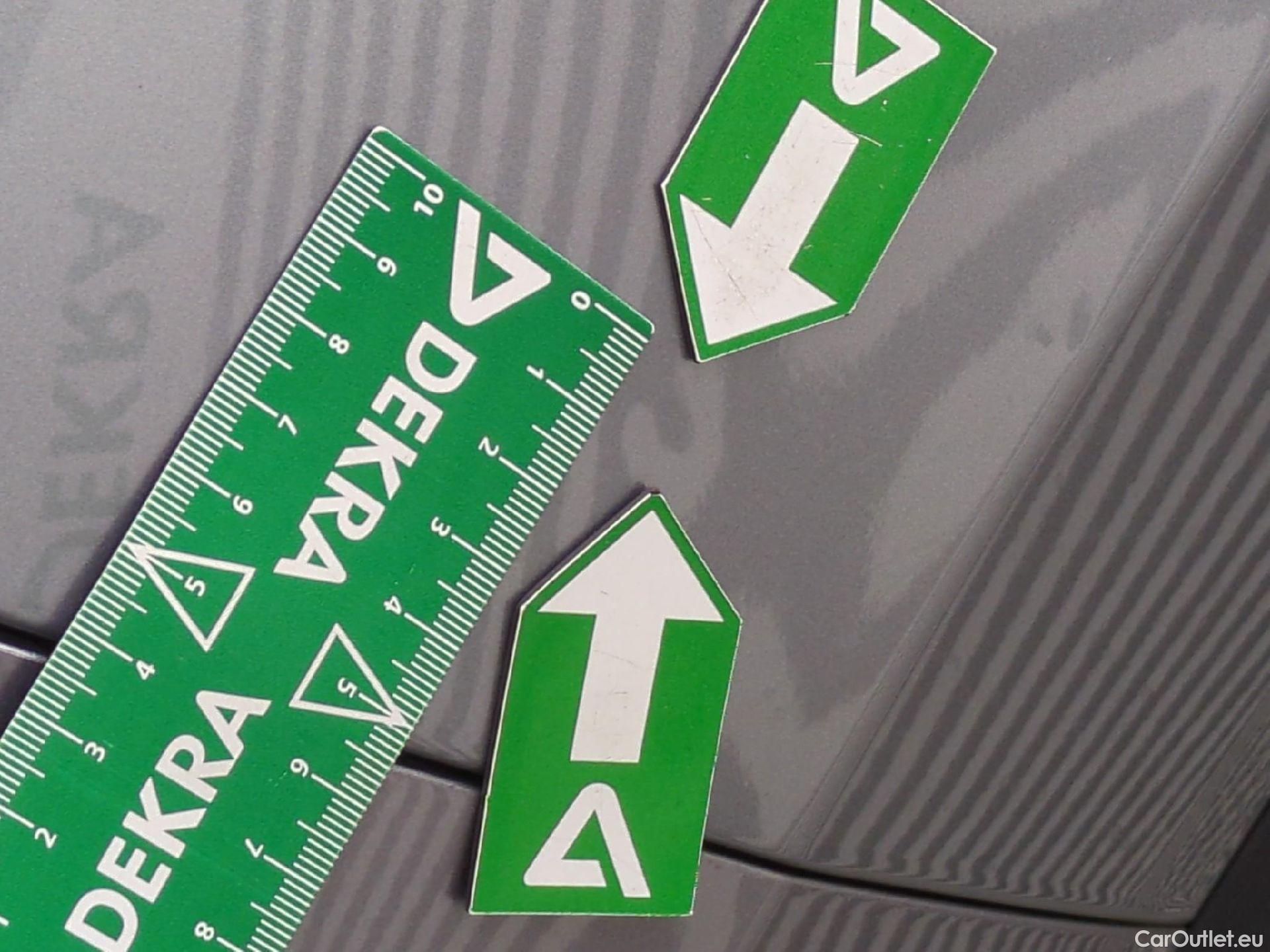  Citroen  C4  Berline Feel Pack 1.5 BlueHDI 130CV BVA8 E6d #53