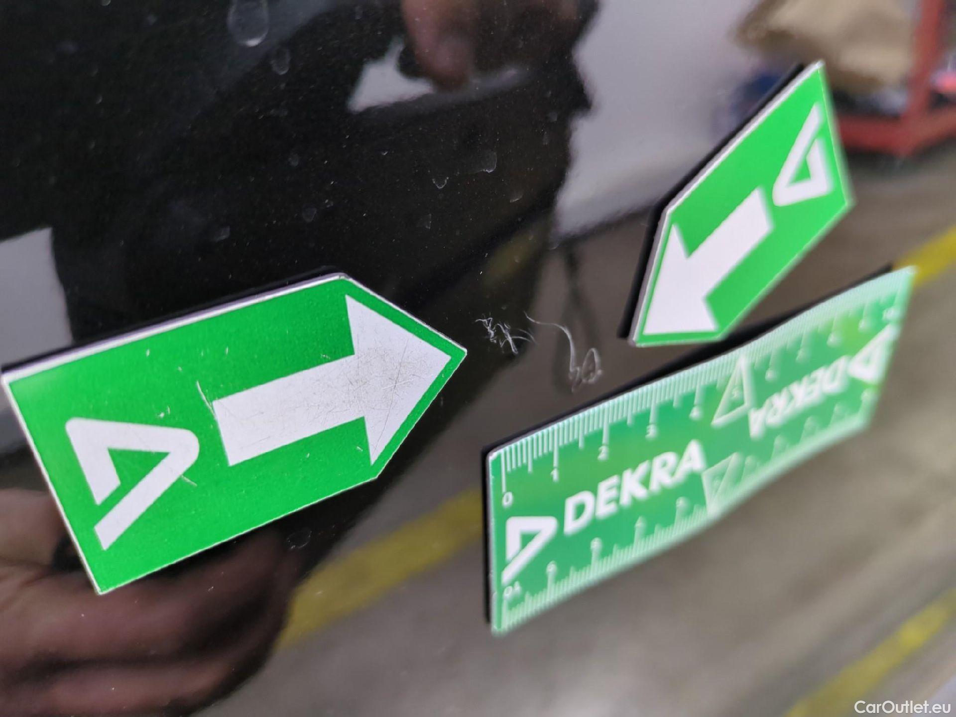  Nissan  Qashqai NISSAN  / 2017 / 5P / Crossover 1.5 DCI 115 DCT Business Edition #39