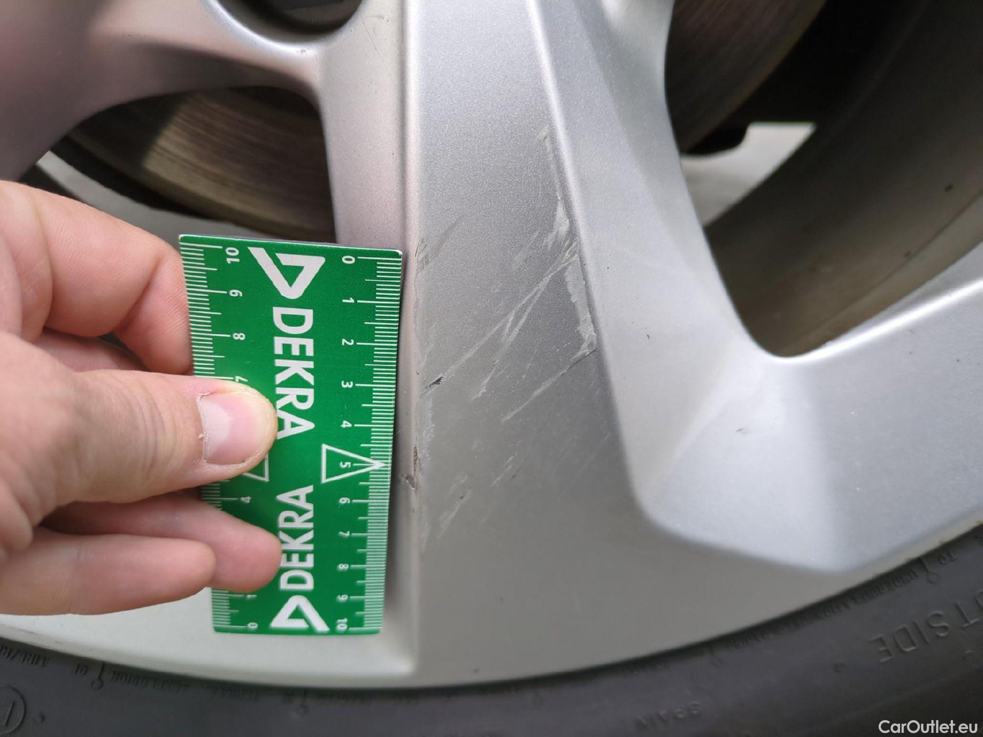  Nissan  Qashqai NISSAN  / 2017 / 5P / Crossover 1.5 DCI 115 DCT Business Edition #27