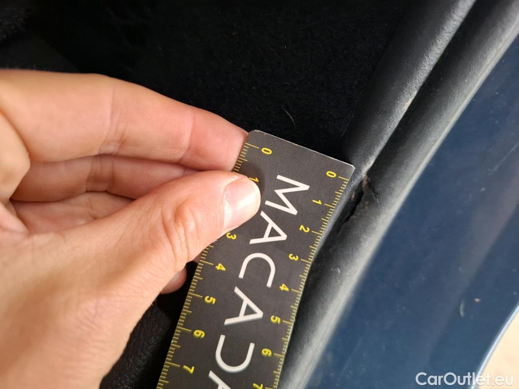  Mercedes  GLA MERCEDES-BENZ  / 2020 / 5P / SUV 2.0  200 D BUSINESS LINE DCT #10