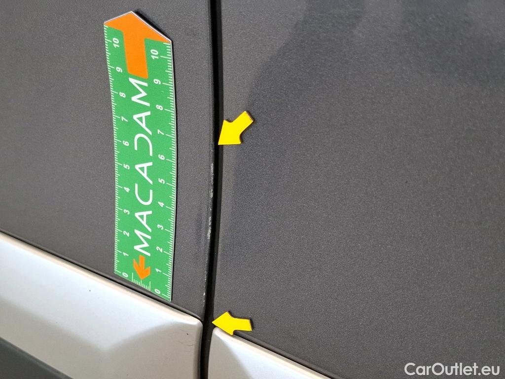  Peugeot  2008  Allure Business 1.5 HDi 100CV BVM6 E6d #17