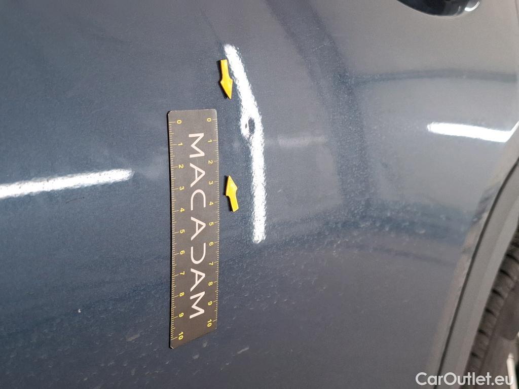  Mercedes  GLA MERCEDES-BENZ  / 2020 / 5P / SUV 2.0  200 D BUSINESS LINE DCT #33