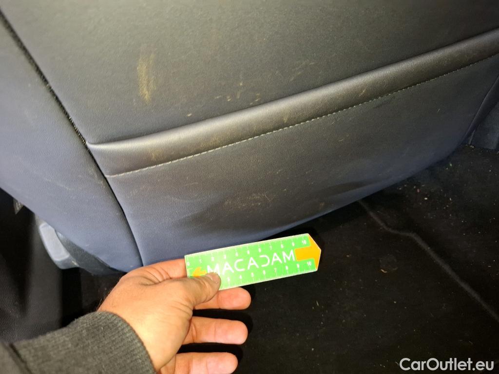  Peugeot  2008  Allure Business 1.5 HDi 100CV BVM6 E6d #38