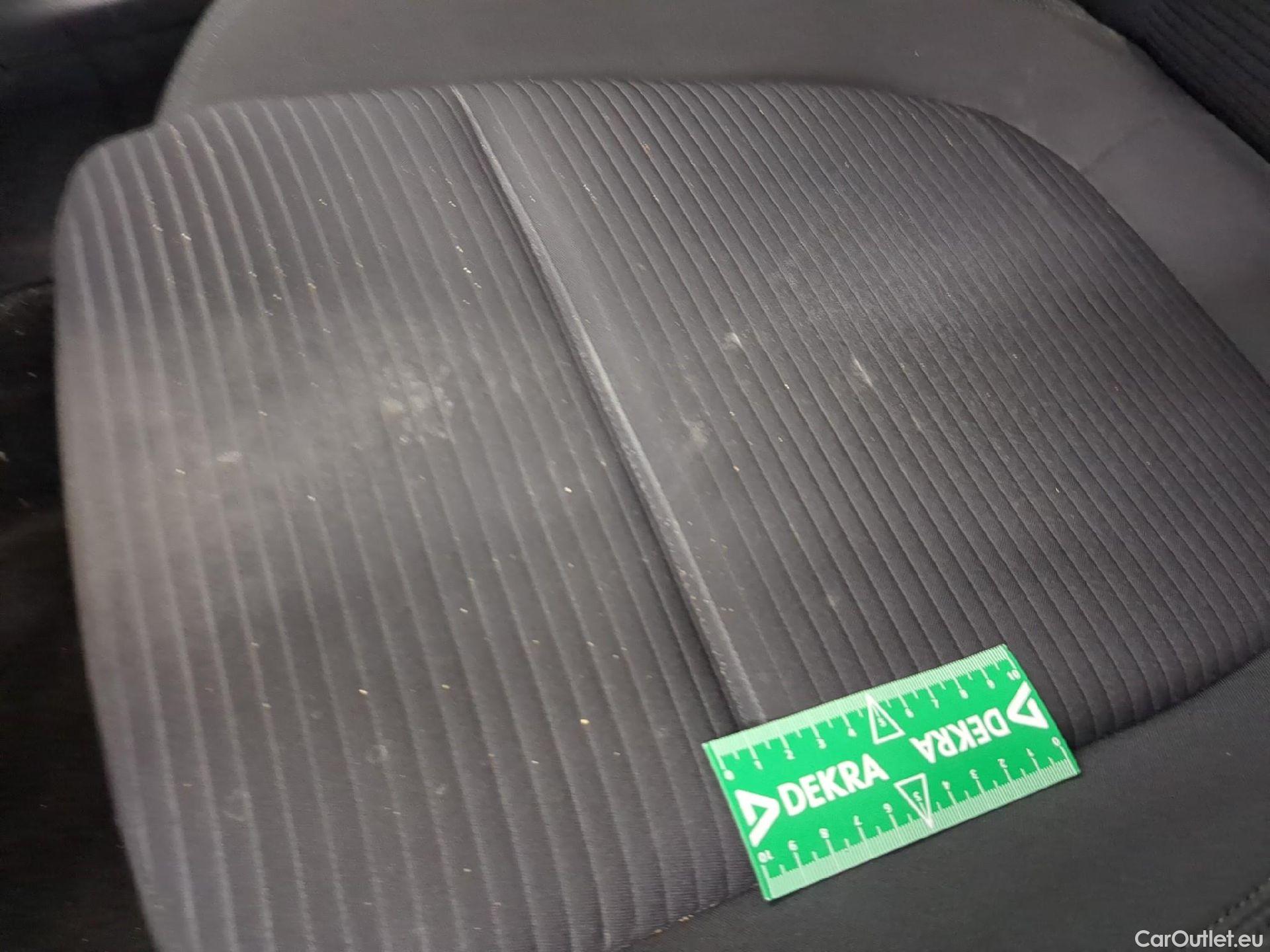  Ford  Focus  Berline Titanium 1.0 EcoBoost 125CV BVM6 E6dT #37