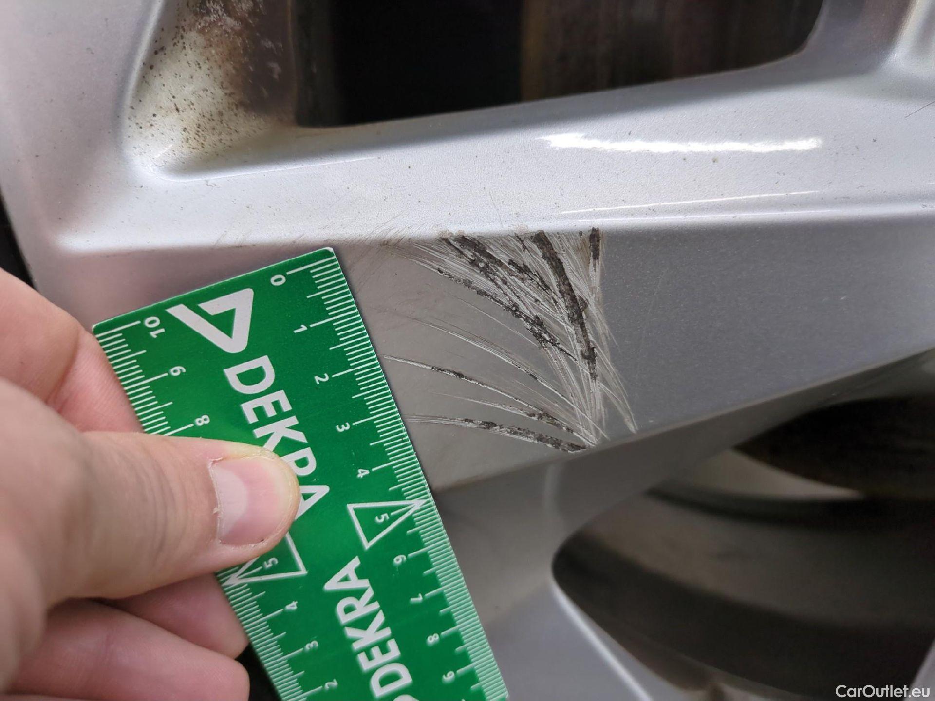  Nissan  Qashqai NISSAN  / 2017 / 5P / Crossover 1.5 DCI 115 DCT Business Edition #24