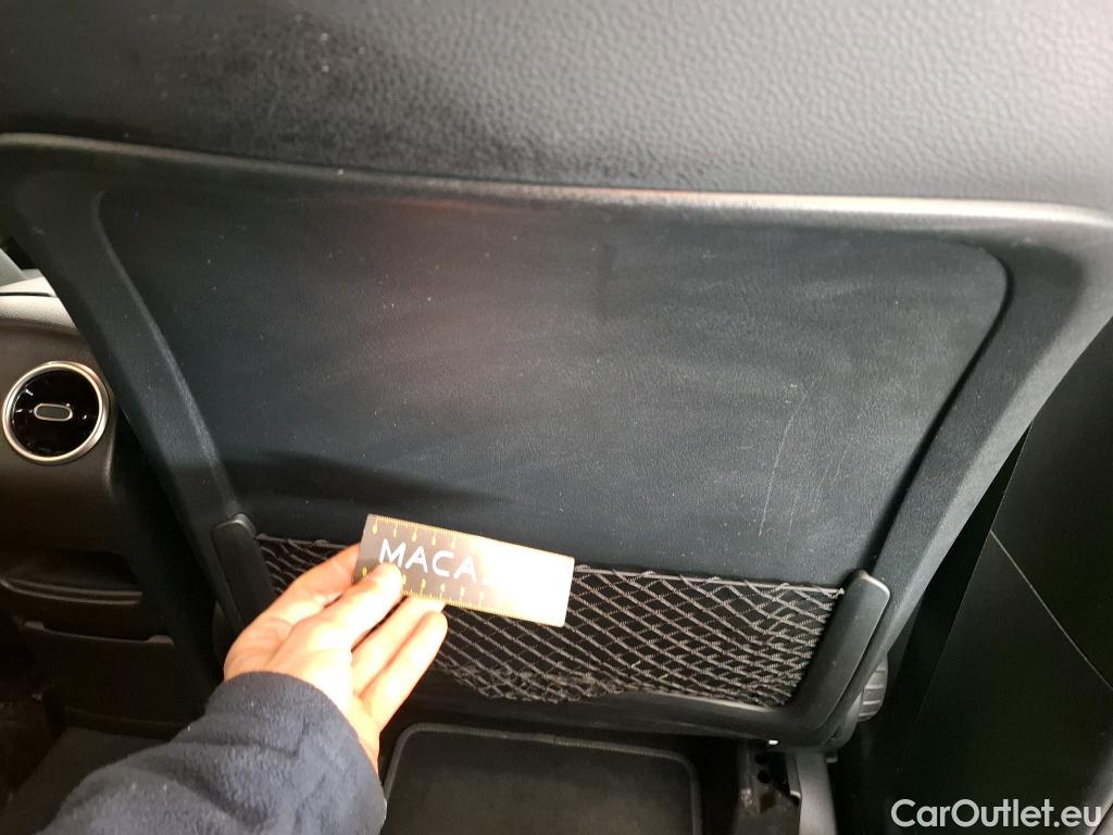  Mercedes  GLA MERCEDES-BENZ  / 2020 / 5P / SUV 2.0  200 D BUSINESS LINE DCT #13