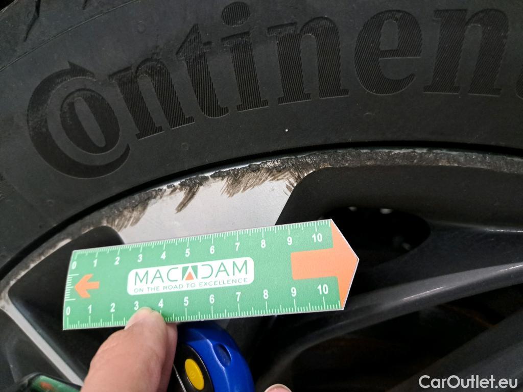  Hyundai  Tucson  Executive 2WD 1.6 CRDi 135CV BVA7 E6dT #3