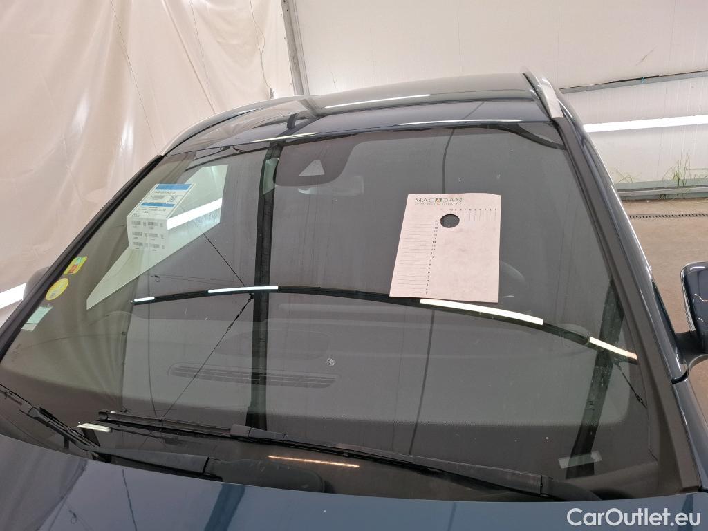  Mercedes  GLA MERCEDES-BENZ  / 2020 / 5P / SUV 2.0  200 D BUSINESS LINE DCT #1