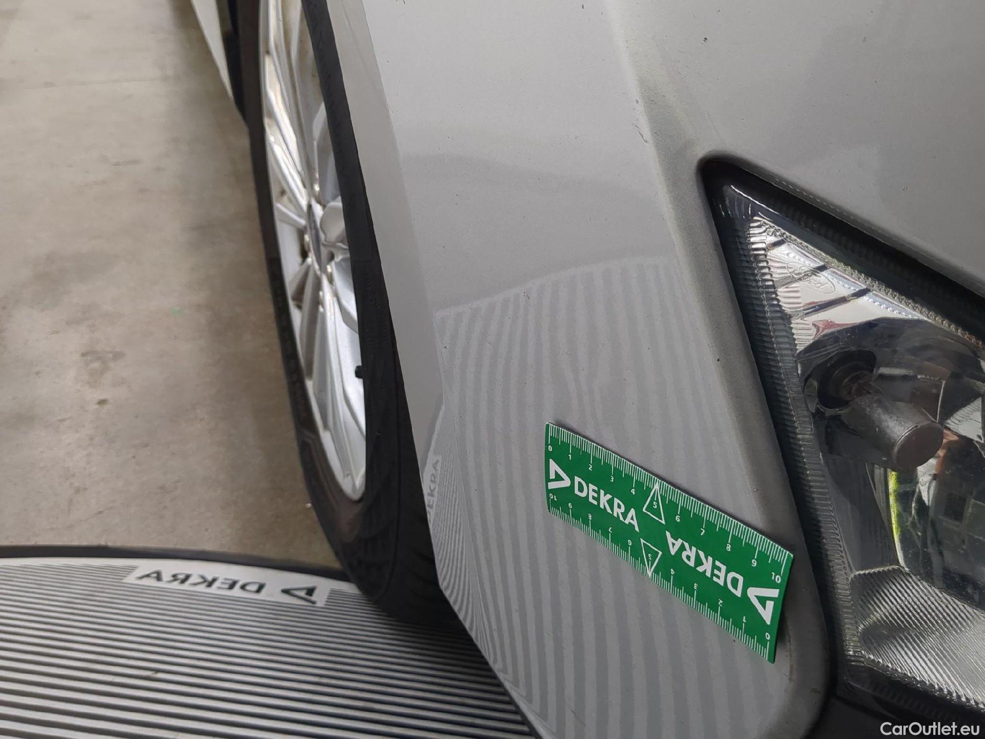  Ford  Focus  Berline Titanium 1.0 EcoBoost 125CV BVM6 E6dT #21