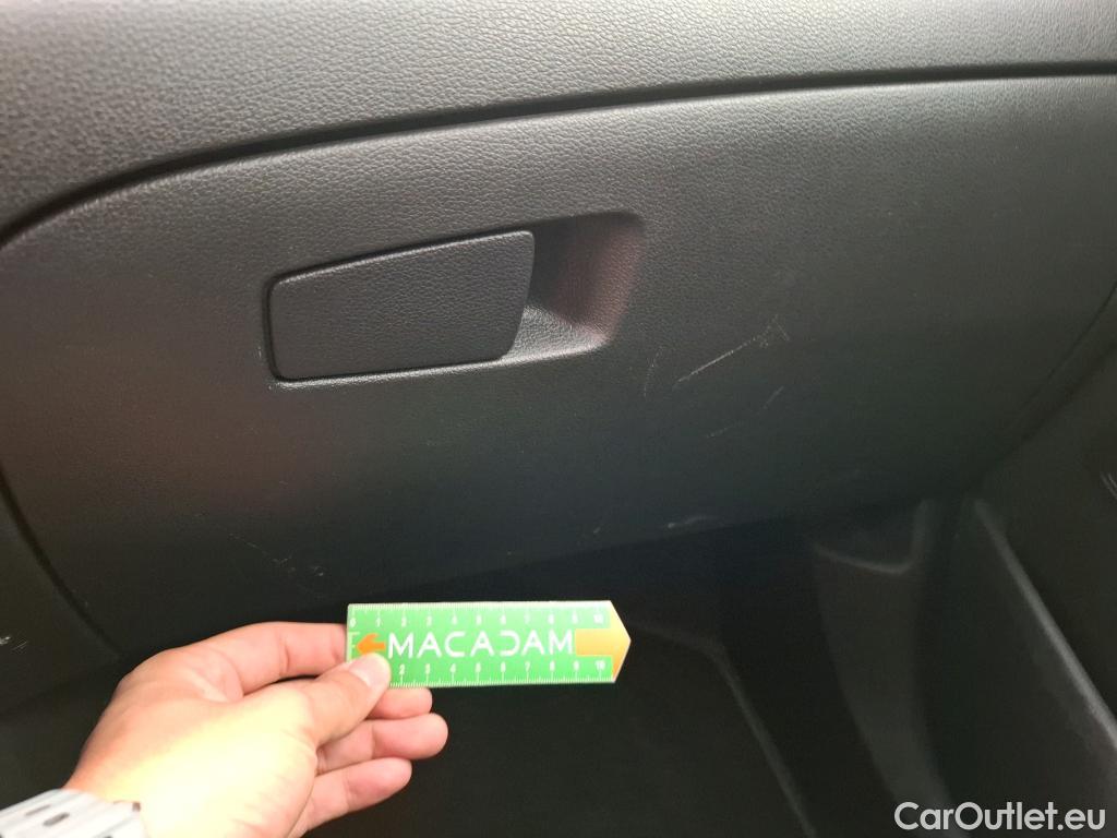  Hyundai  Tucson  Business 2WD 1.6 CRDi 135CV BVA7 E6dT #9