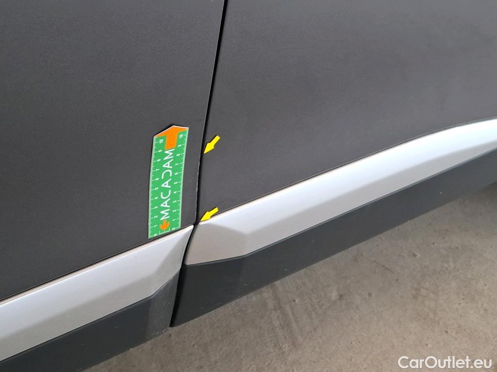  Peugeot  2008  Allure Business 1.5 HDi 100CV BVM6 E6d #16