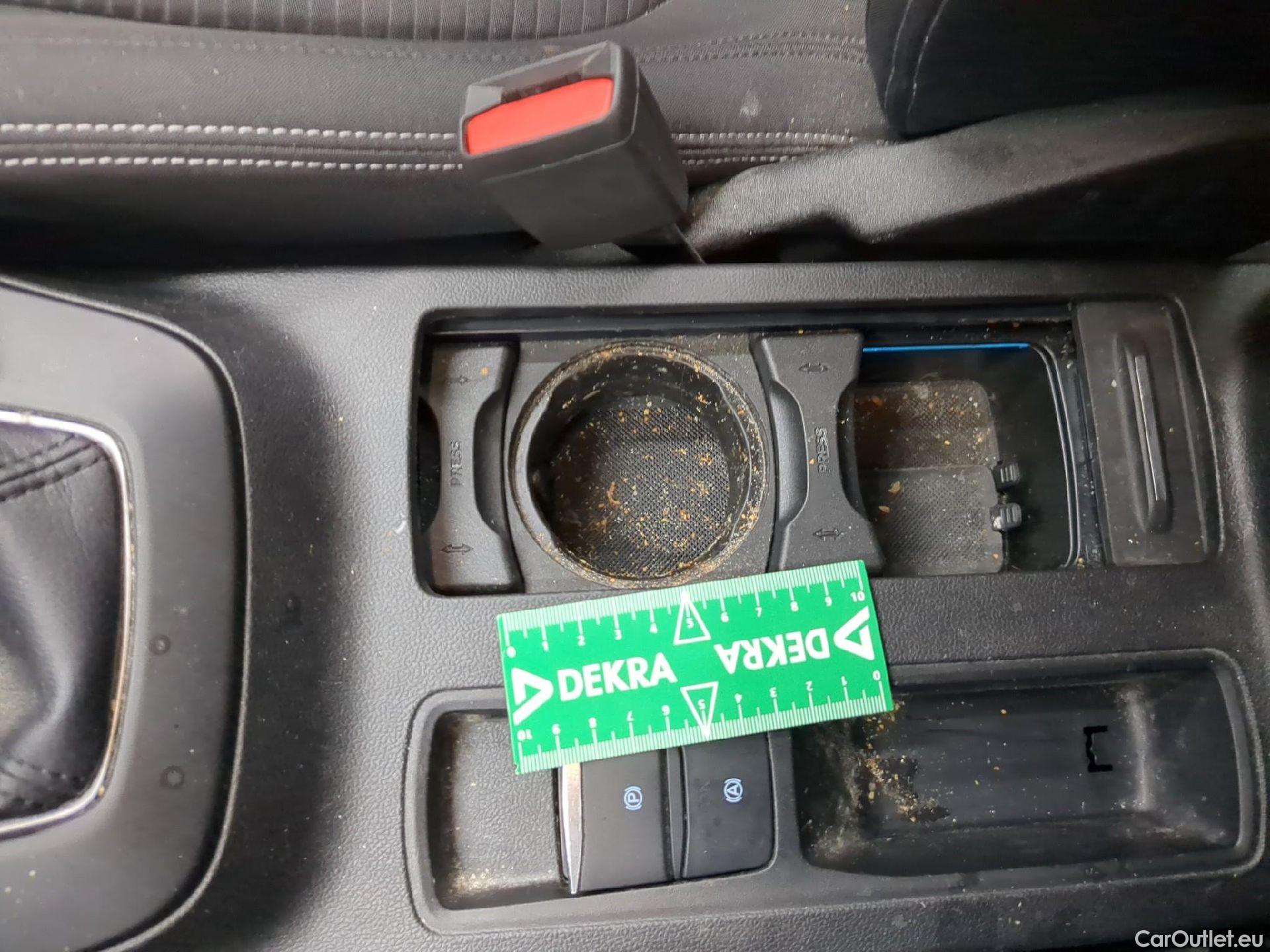  Ford  Focus  Berline Titanium 1.0 EcoBoost 125CV BVM6 E6dT #35