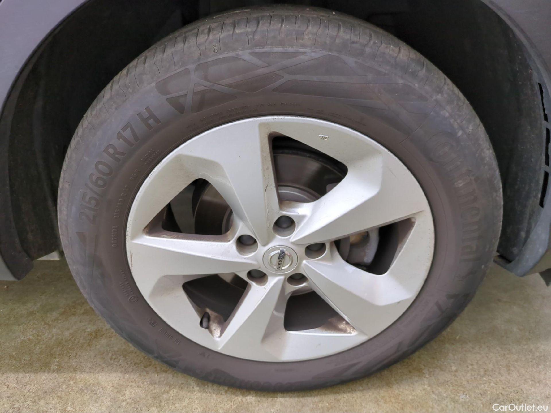  Nissan  Qashqai NISSAN  / 2017 / 5P / Crossover 1.5 DCI 115 DCT Business Edition #11