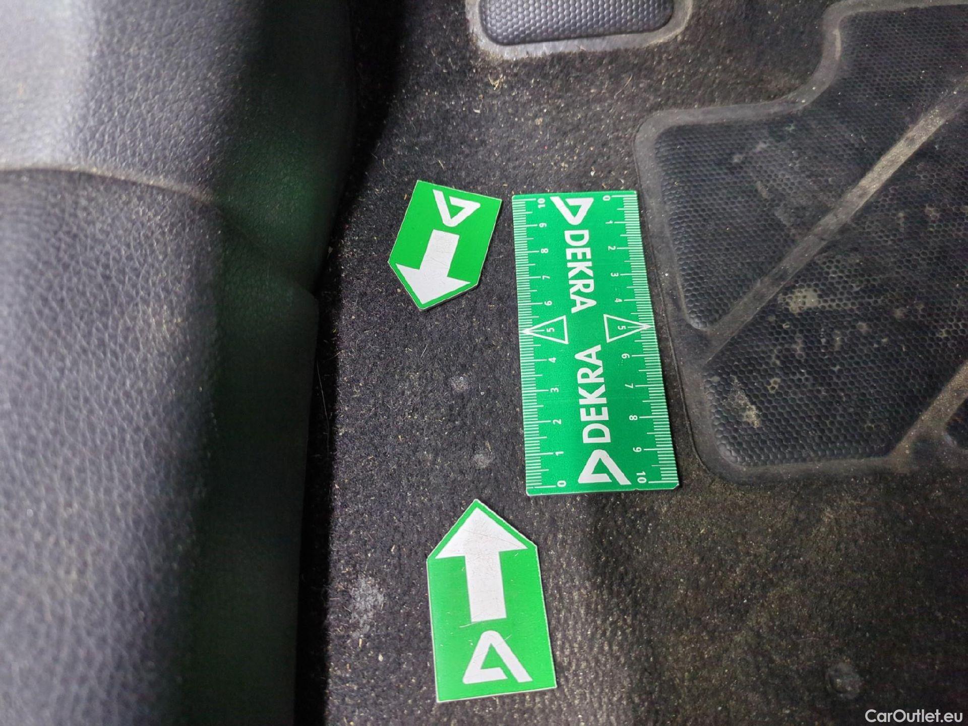  Nissan  Qashqai NISSAN  / 2017 / 5P / Crossover 1.5 DCI 115 DCT Business Edition #8