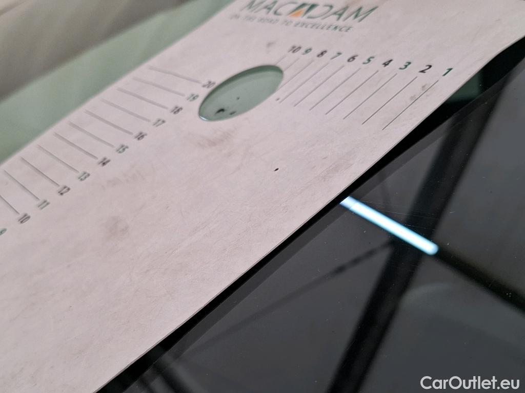  Mercedes  GLA MERCEDES-BENZ  / 2020 / 5P / SUV 2.0  200 D BUSINESS LINE DCT #2