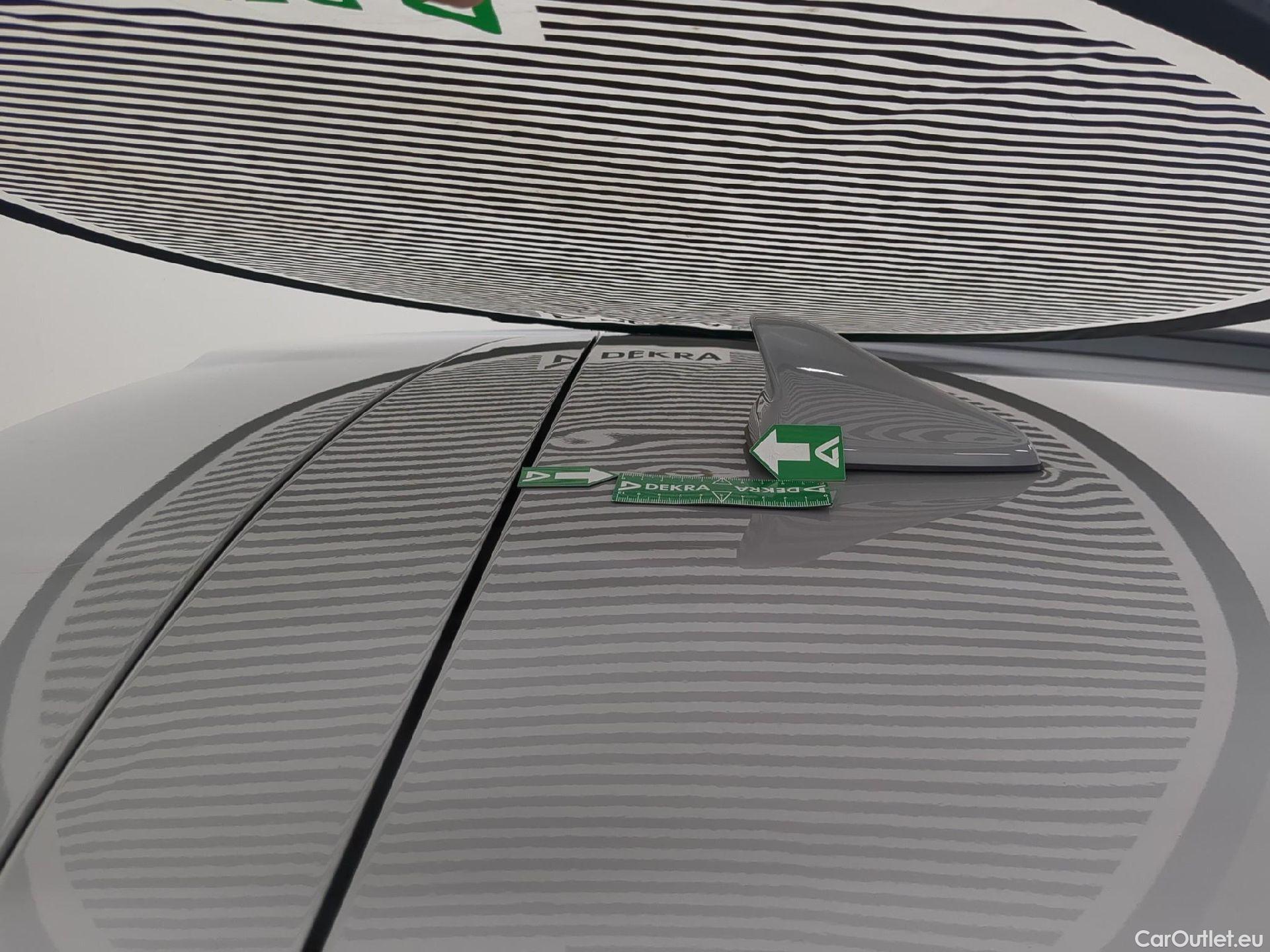  Hyundai  Konna HYUNDAI Kona / 2020 / 5P / SUV 1.0 T-GDI 120 HYBRID 48V BUSINESS #14