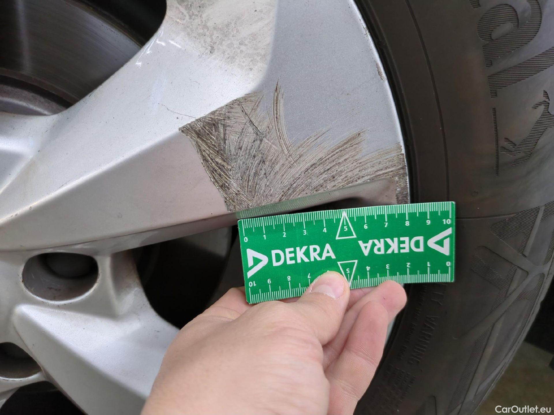  Nissan  Qashqai NISSAN  / 2017 / 5P / Crossover 1.5 DCI 115 DCT Business Edition #18