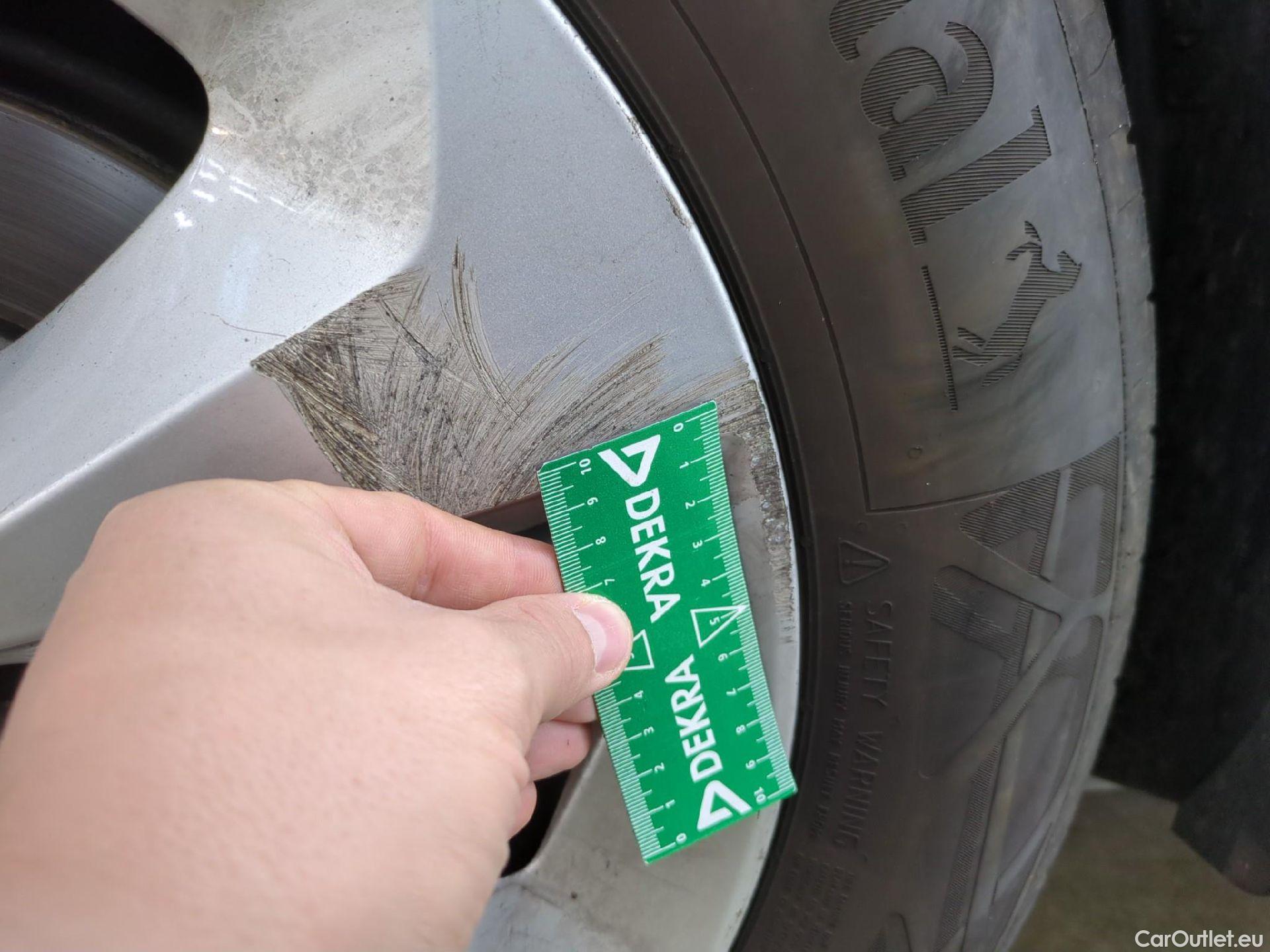  Nissan  Qashqai NISSAN  / 2017 / 5P / Crossover 1.5 DCI 115 DCT Business Edition #17