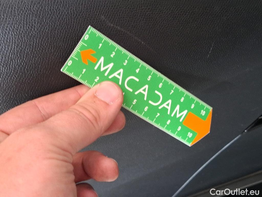  Peugeot  2008  Allure Business 1.5 HDi 100CV BVM6 E6d #25