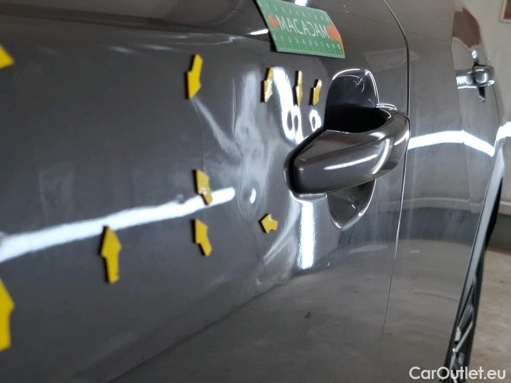  Peugeot  2008  Allure Business 1.5 HDi 100CV BVM6 E6d #14