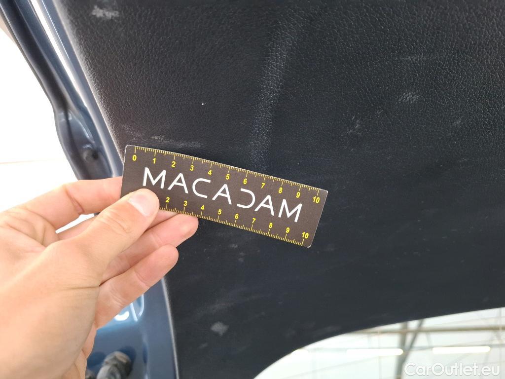  Mercedes  GLA MERCEDES-BENZ  / 2020 / 5P / SUV 2.0  200 D BUSINESS LINE DCT #38