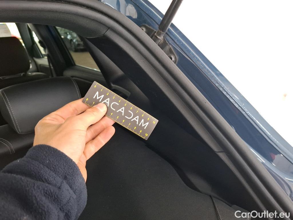  Mercedes  GLA MERCEDES-BENZ  / 2020 / 5P / SUV 2.0  200 D BUSINESS LINE DCT #15