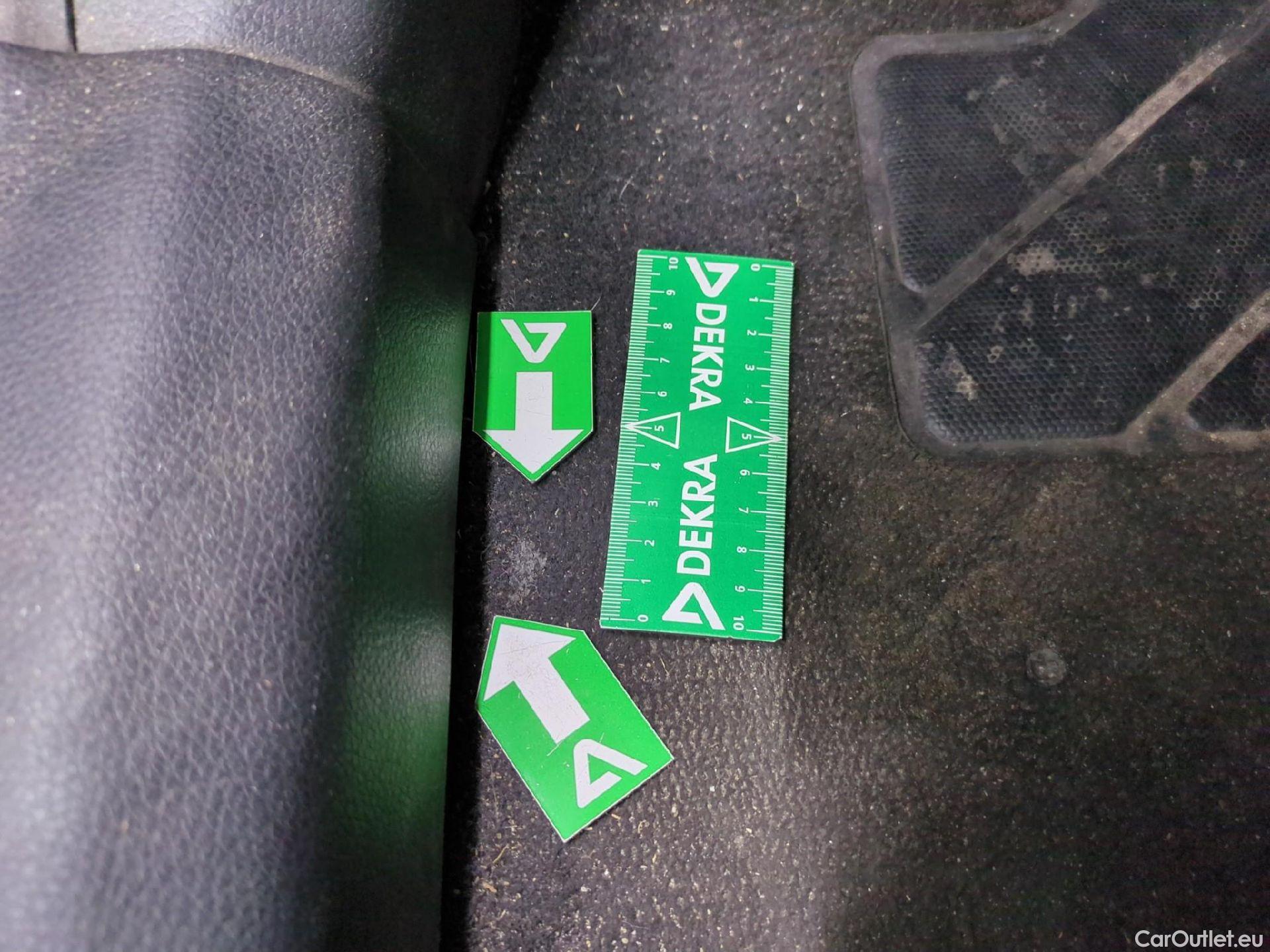  Nissan  Qashqai NISSAN  / 2017 / 5P / Crossover 1.5 DCI 115 DCT Business Edition #10