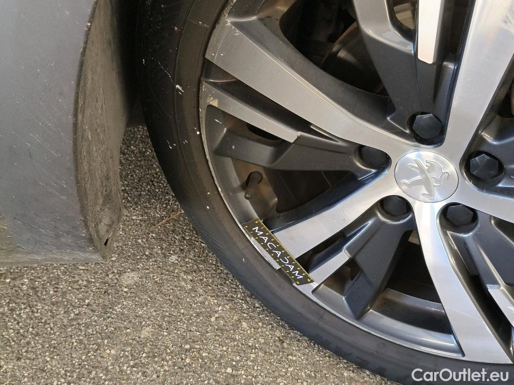  Peugeot  3008  II Allure Pack 1.5 HDi 130CV BVA8 E6d #18