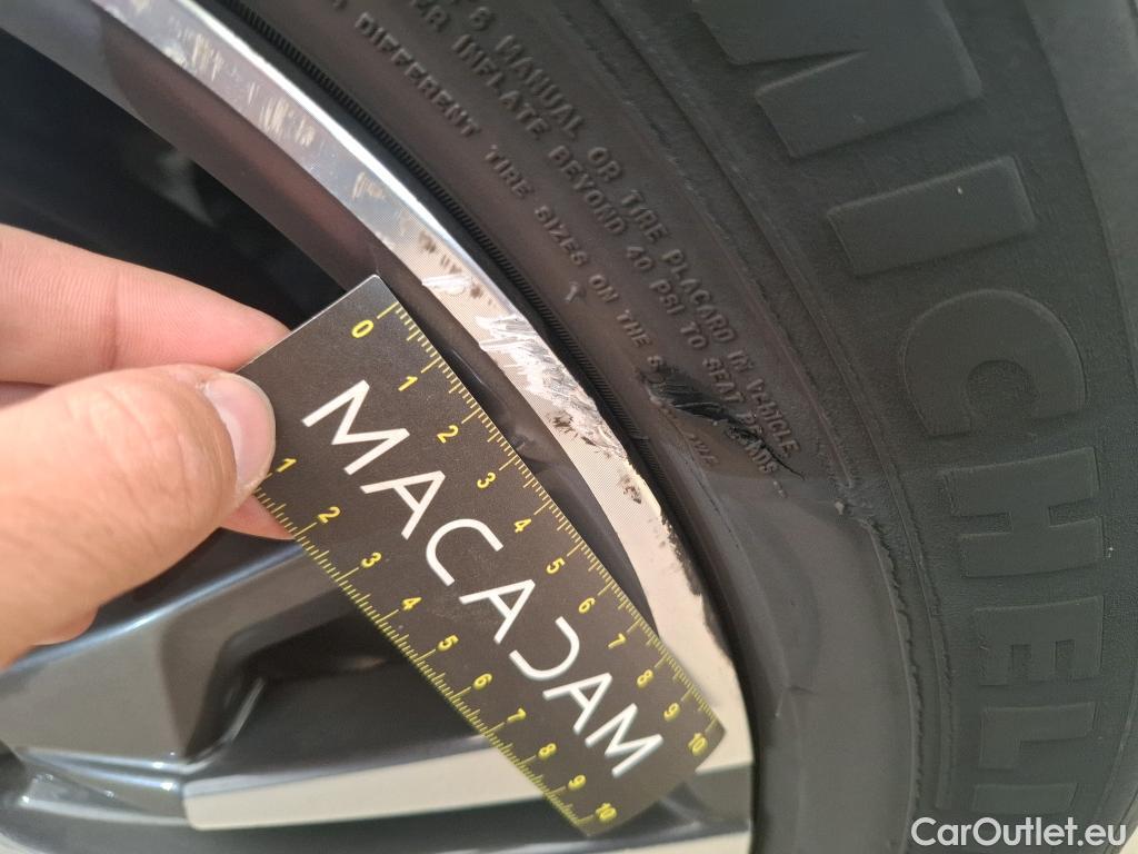  Peugeot  3008  Allure 1.5 HDi 130CV BVA8 E6d #45