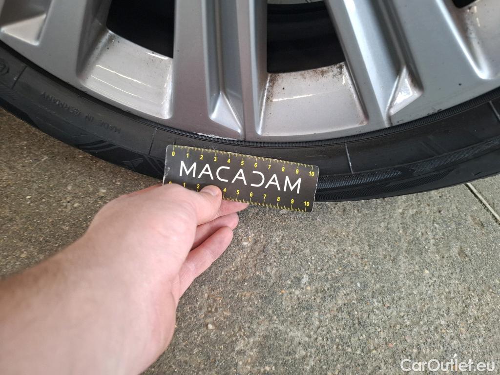  Peugeot  308  Allure 1.2 PureTech 130CV BVA8 E6d #19