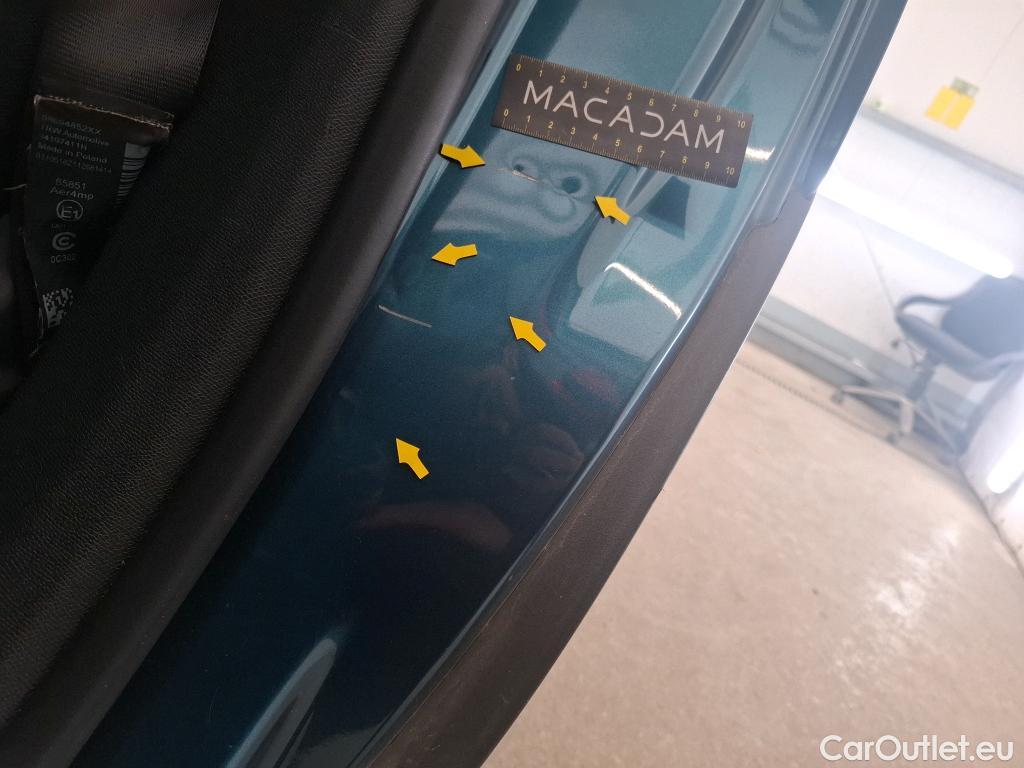  Peugeot  5008  Allure Business 1.5 HDi 130CV BVA8 E6 #33