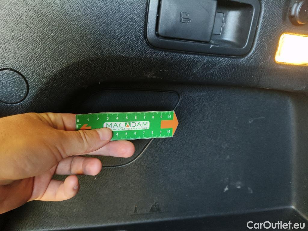  Peugeot  3008  II Allure Pack 1.5 HDi 130CV BVA8 E6d #65