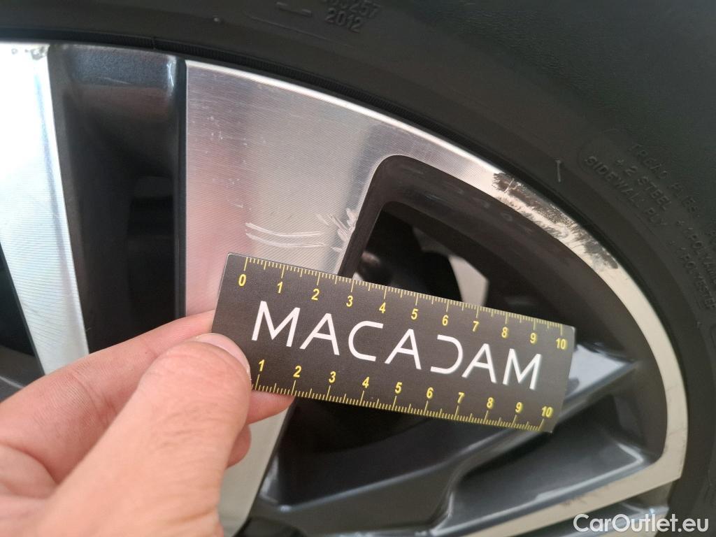  Peugeot  3008  Allure 1.5 HDi 130CV BVA8 E6d #62