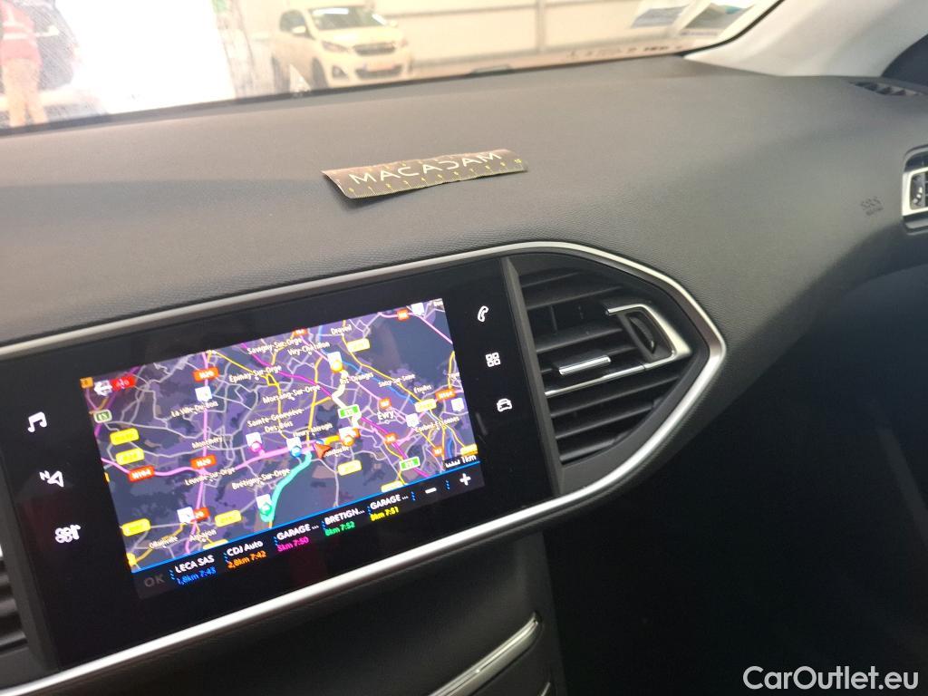  Peugeot  308  Allure 1.2 PureTech 130CV BVA8 E6d #6