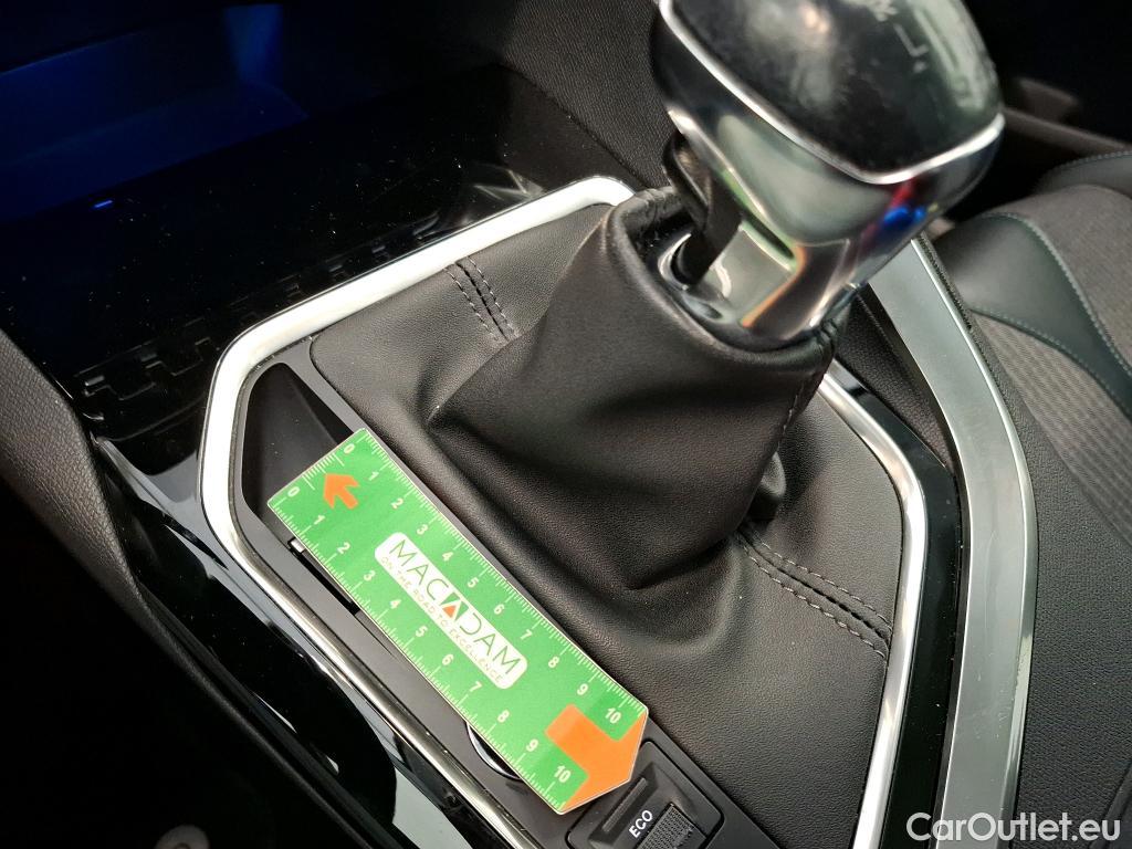  Peugeot  3008  Allure Pack 1.5 HDi 130CV BVM6 E6d #13