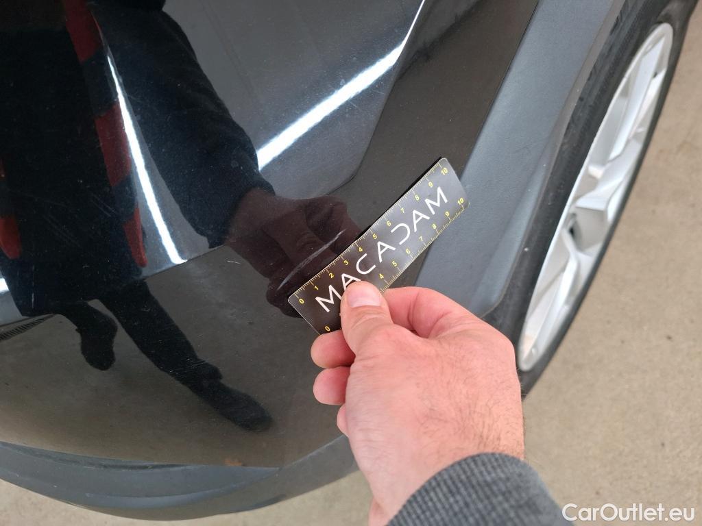  Renault  Captur  II Business 1.3 TCe 140CV BVA7 E6d #17