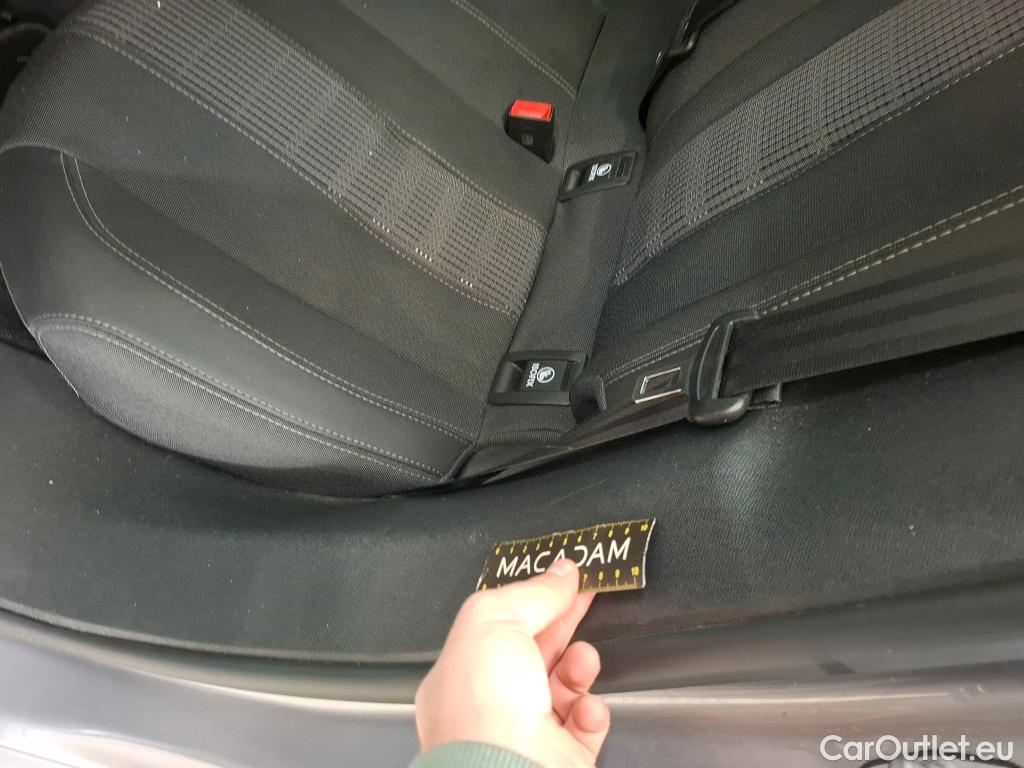  Peugeot  308  Allure 1.2 PureTech 130CV BVA8 E6d #30