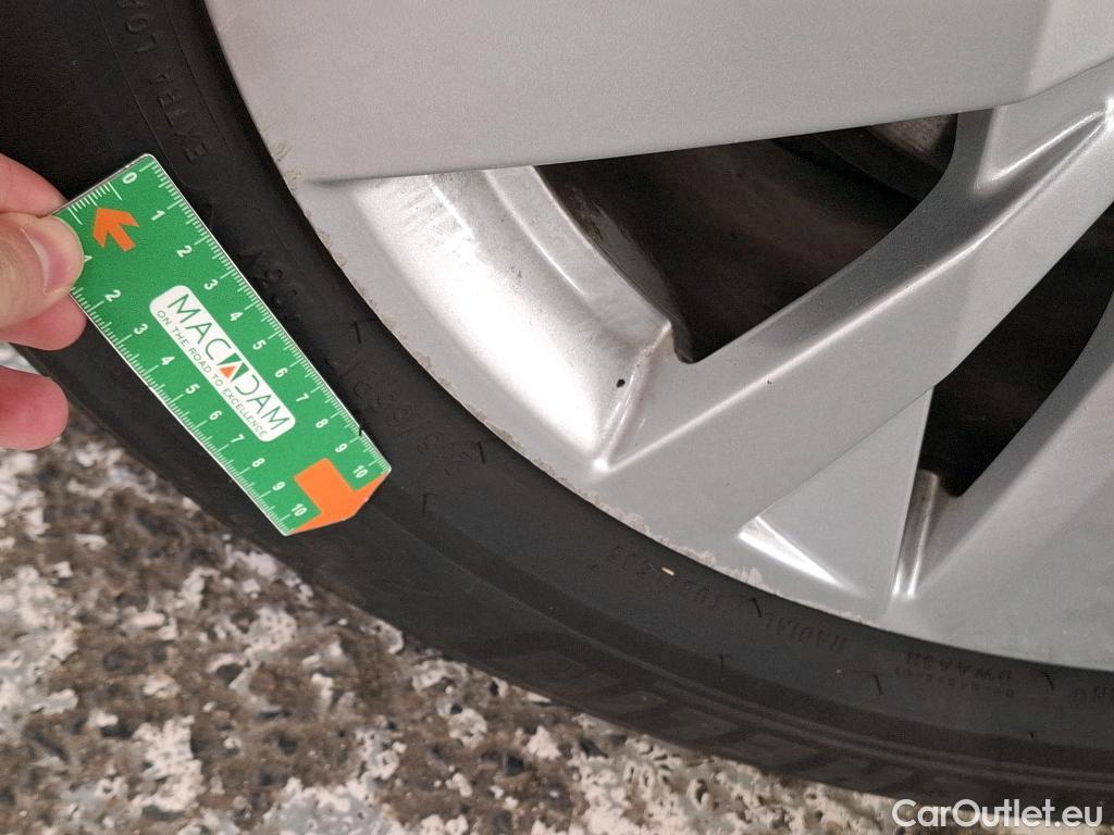  Peugeot  3008  II Active Pack 1.5 HDi 130CV BVA8 E6d #15