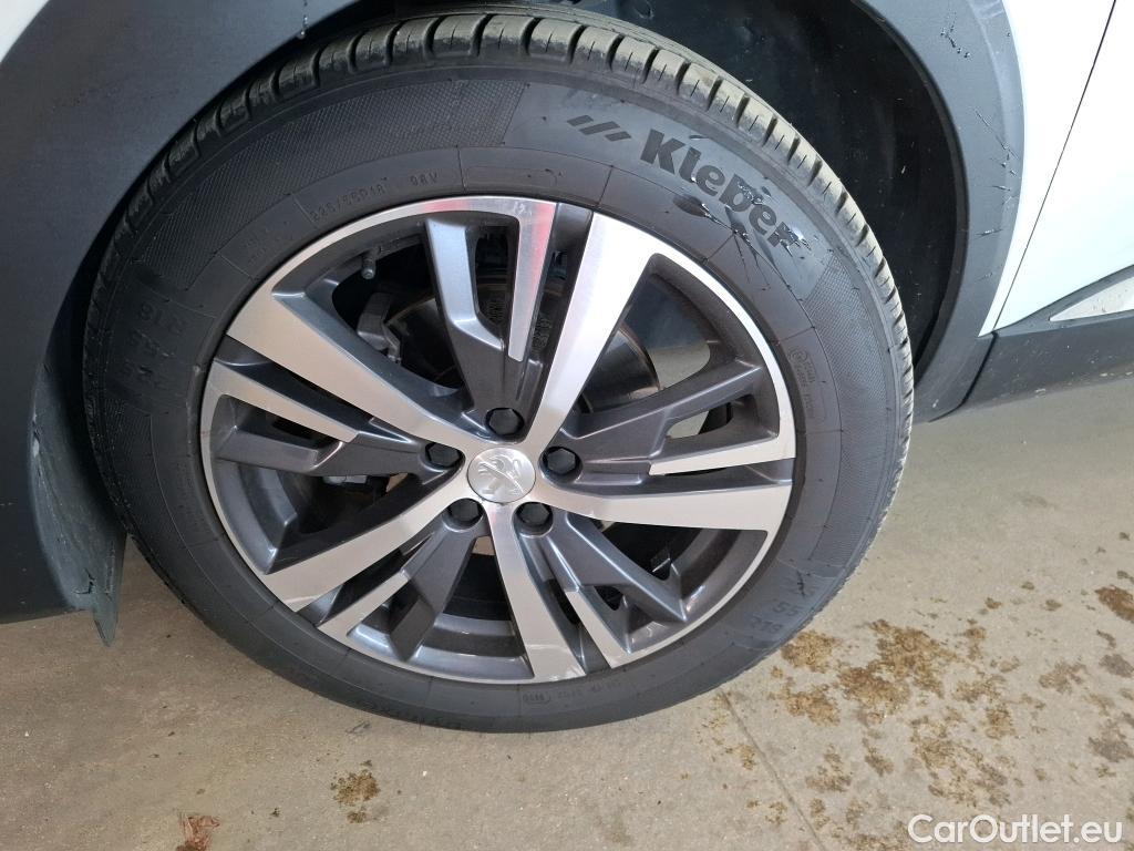  Peugeot  3008  Allure Pack 1.5 HDi 130CV BVM6 E6d #17