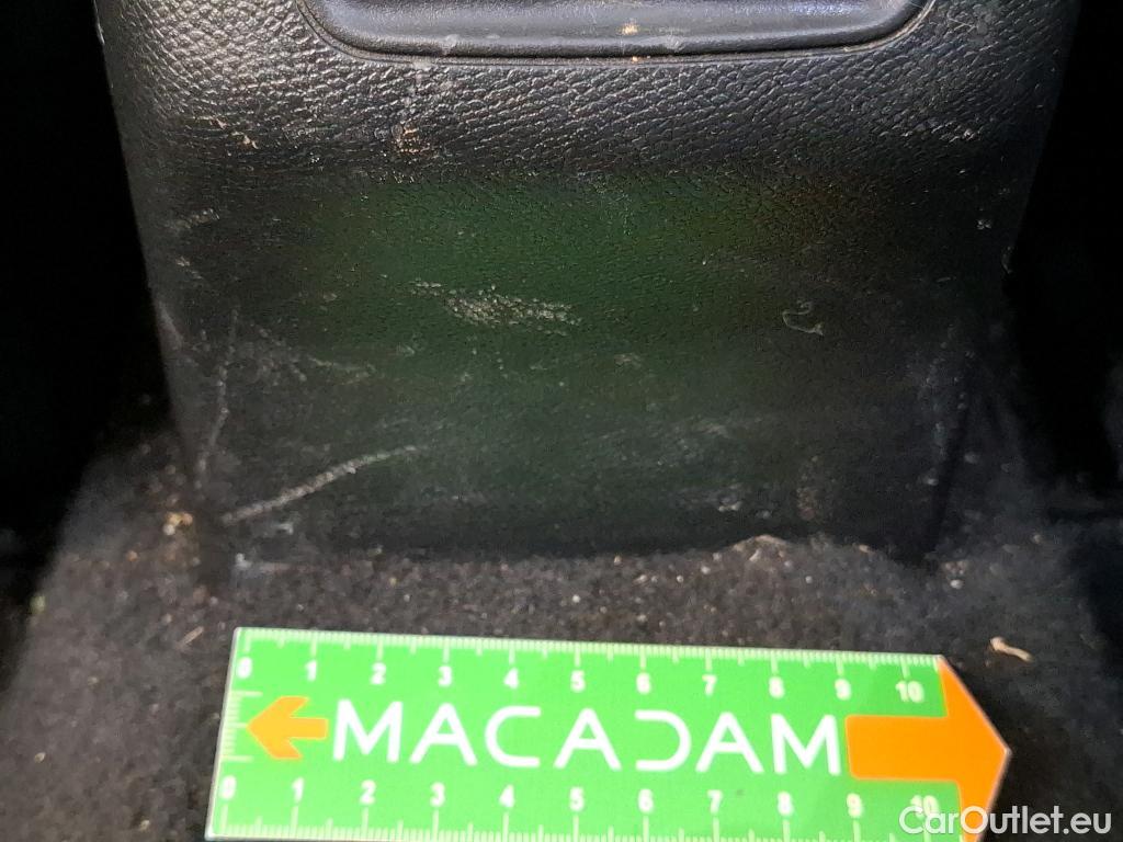  Peugeot  2008  Allure Business 1.5 HDi 100CV BVM6 E6d #57