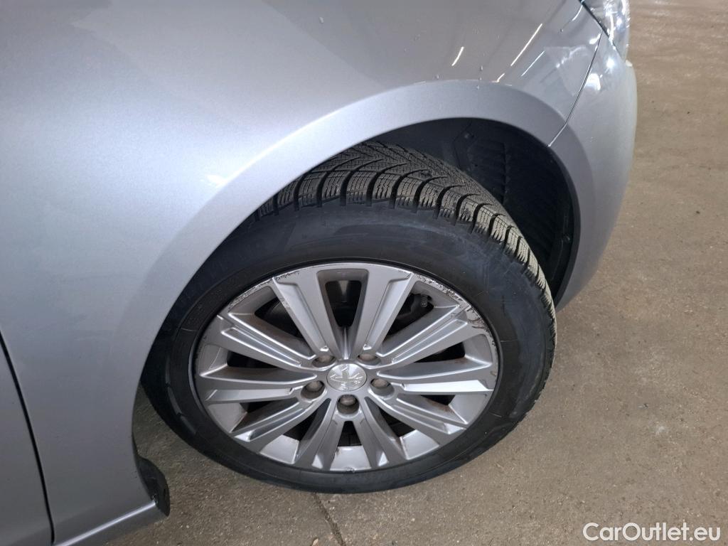  Peugeot  308  Allure 1.2 PureTech 130CV BVA8 E6d #1