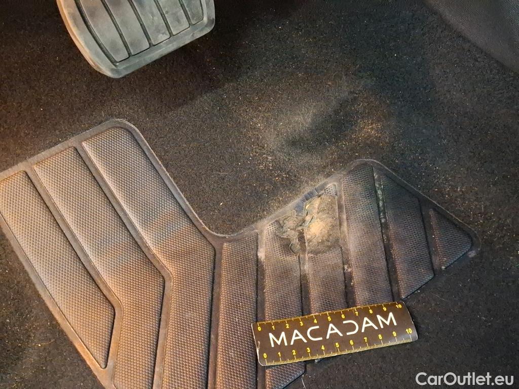  Peugeot  308  Allure 1.2 PureTech 130CV BVA8 E6d #27