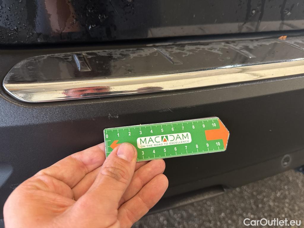  Peugeot  5008  Allure Pack 1.5 HDi 130CV BVA8 7 Sieges E6d #4