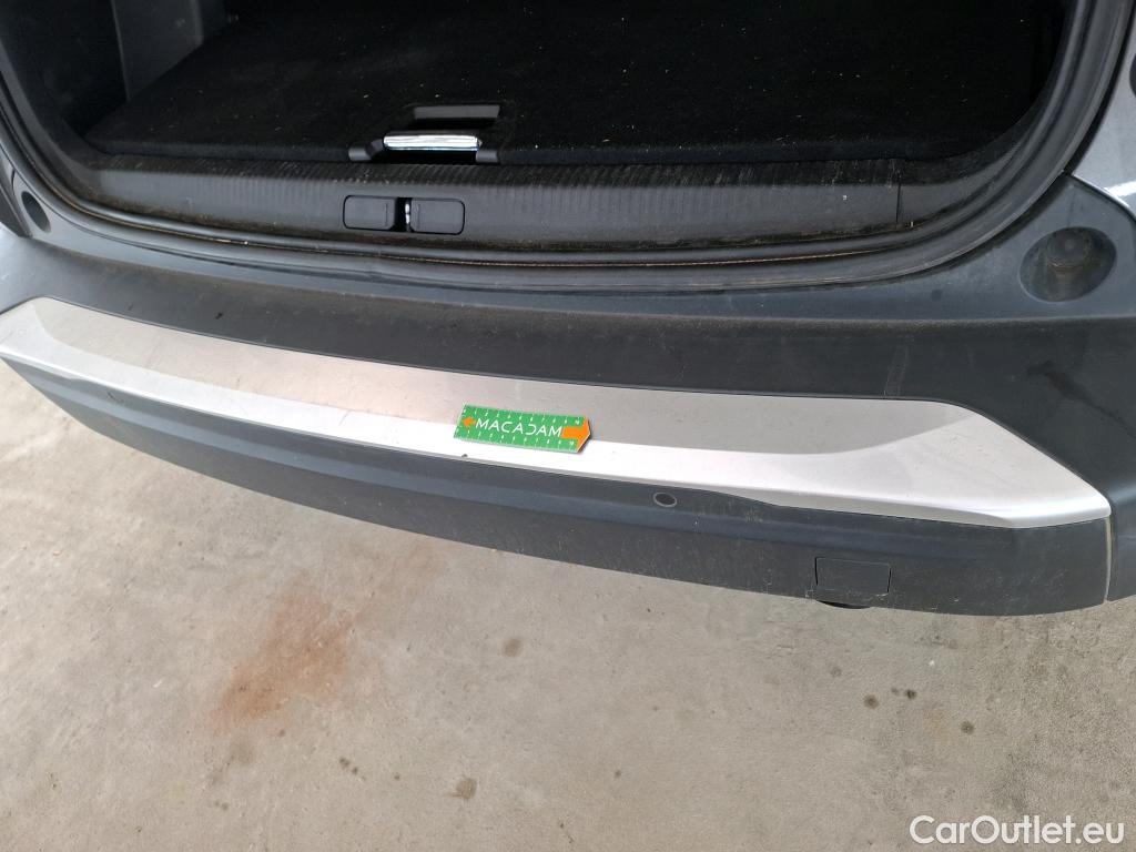  Peugeot  2008  Allure Business 1.5 HDi 100CV BVM6 E6d #52